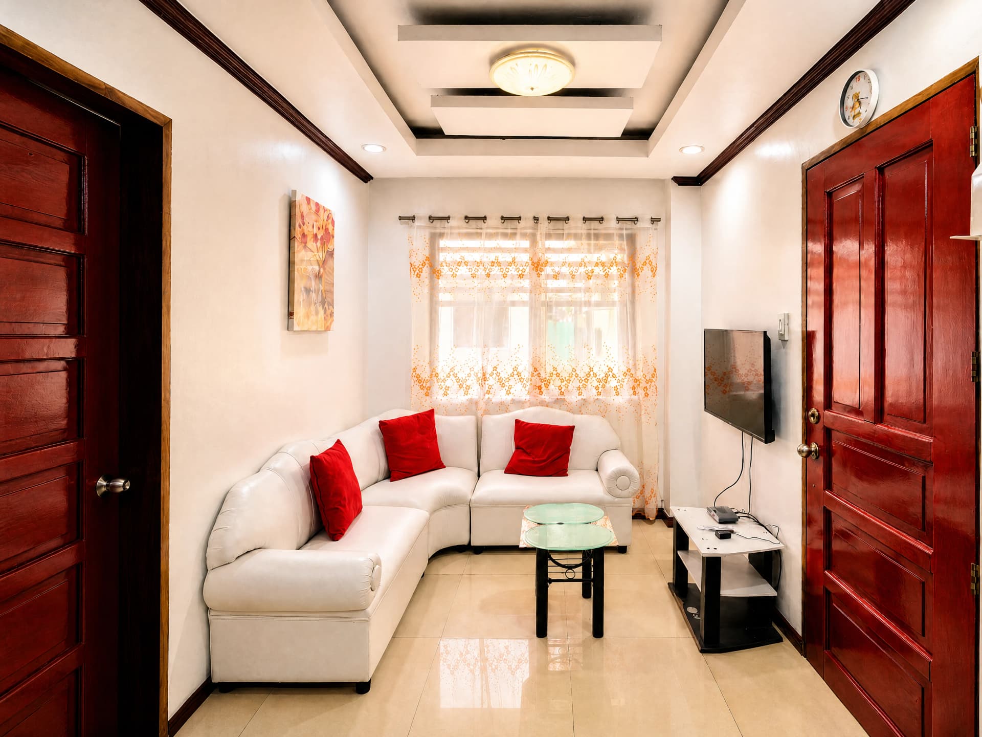 Rosebert Suites — furnished suite