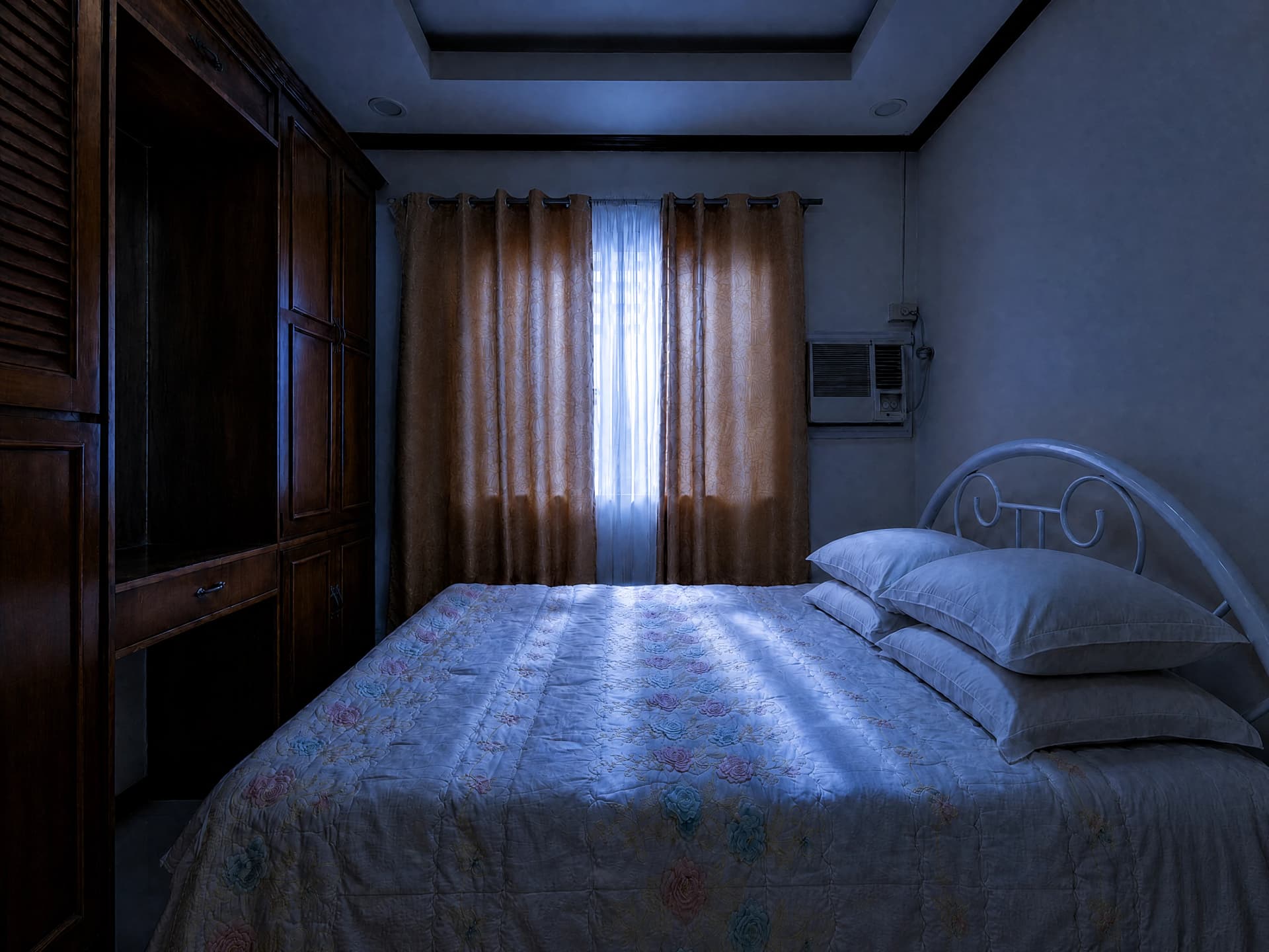 Rosebert Suites — room detail